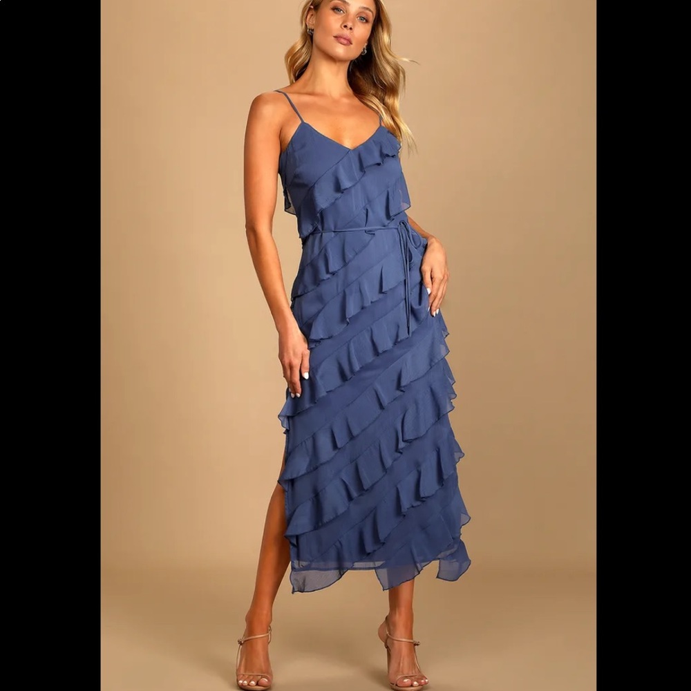 NWT Lulu’s ruffle blue dress midi length size large